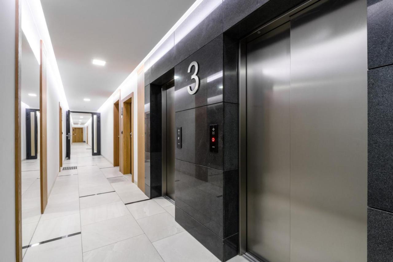 Bulwary Wislane P&O Serviced Apartments With Ac Варшава Екстериор снимка