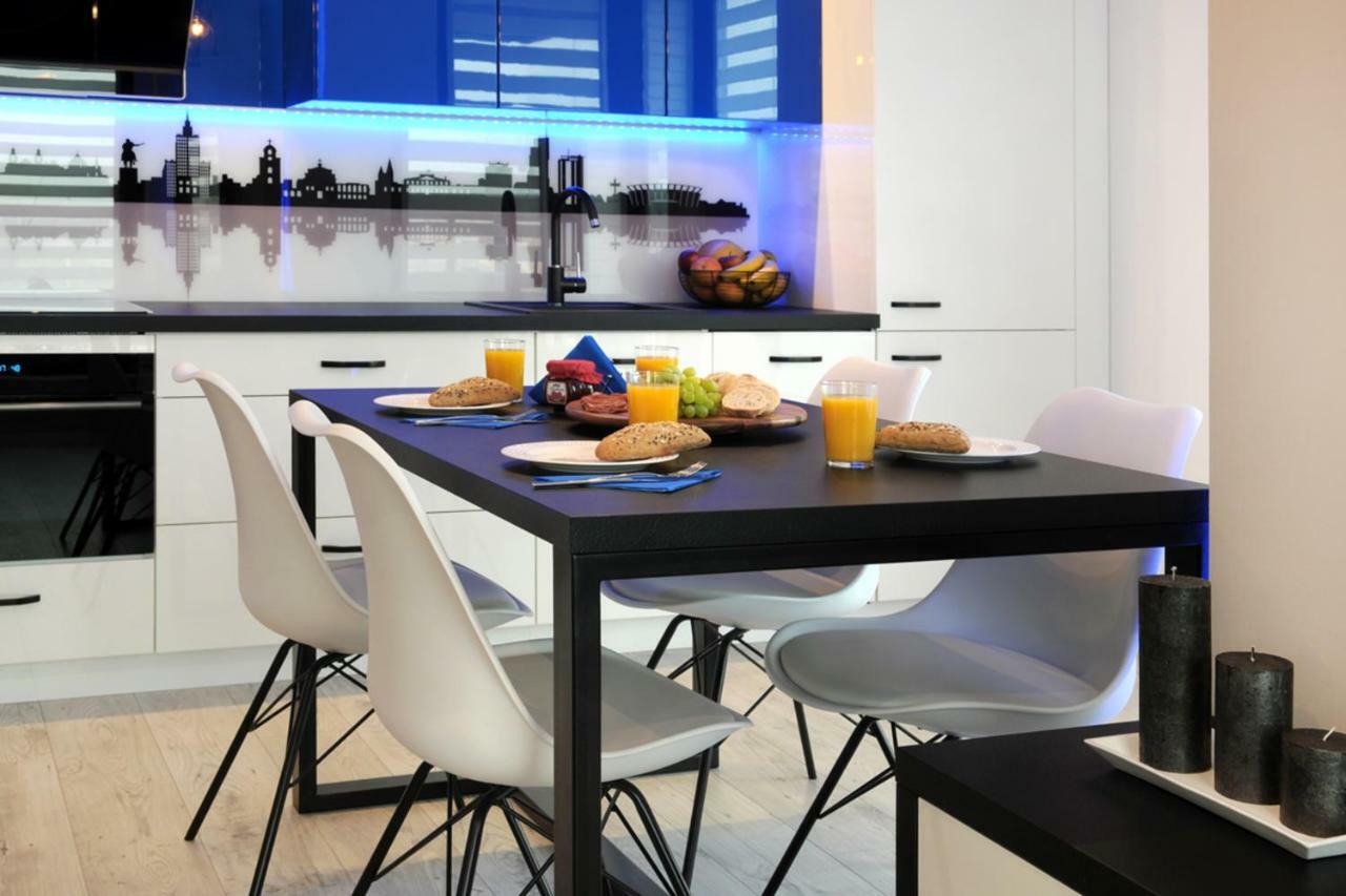 Bulwary Wislane P&O Serviced Apartments With Ac Варшава Екстериор снимка