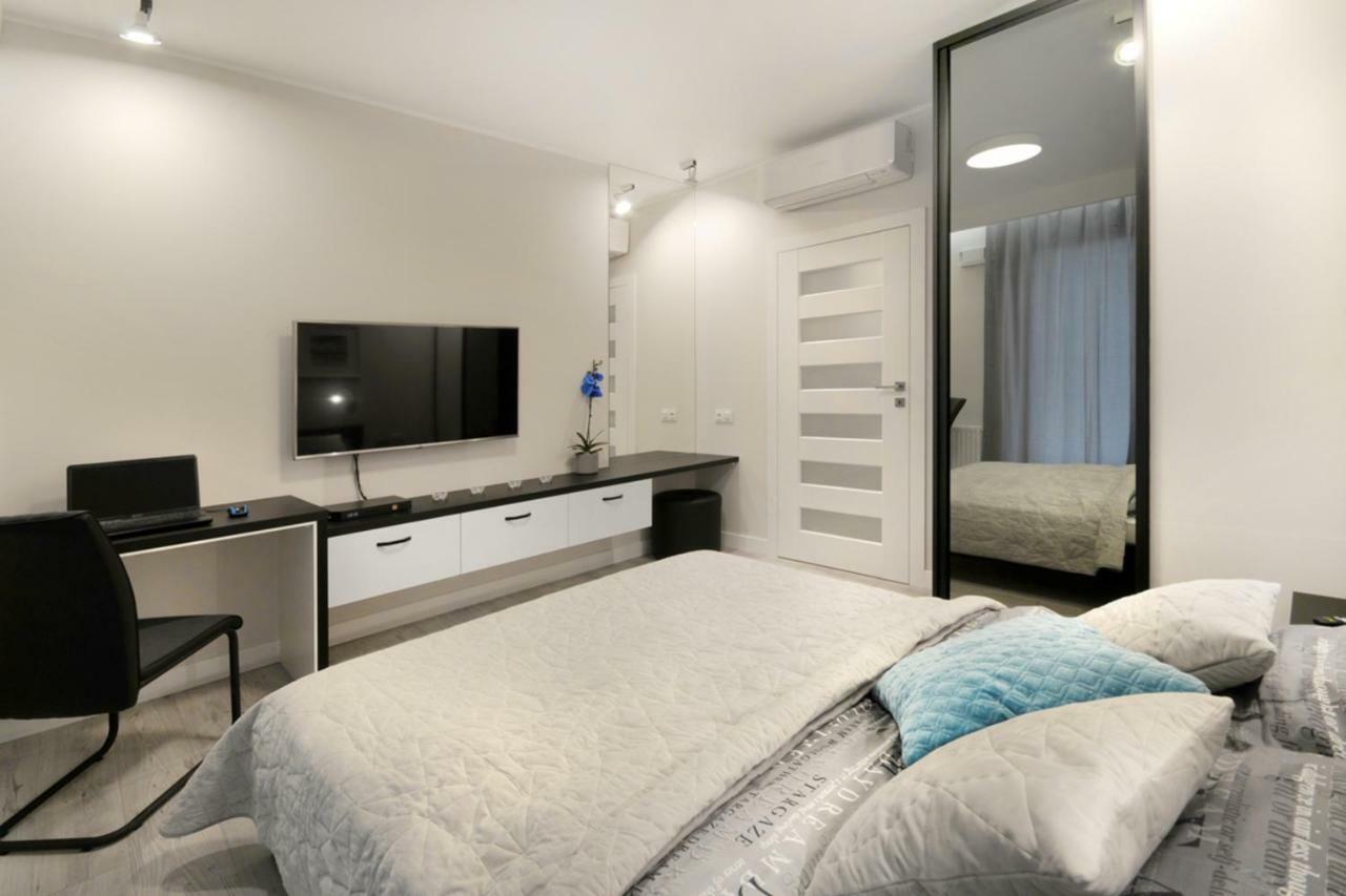 Bulwary Wislane P&O Serviced Apartments With Ac Варшава Екстериор снимка